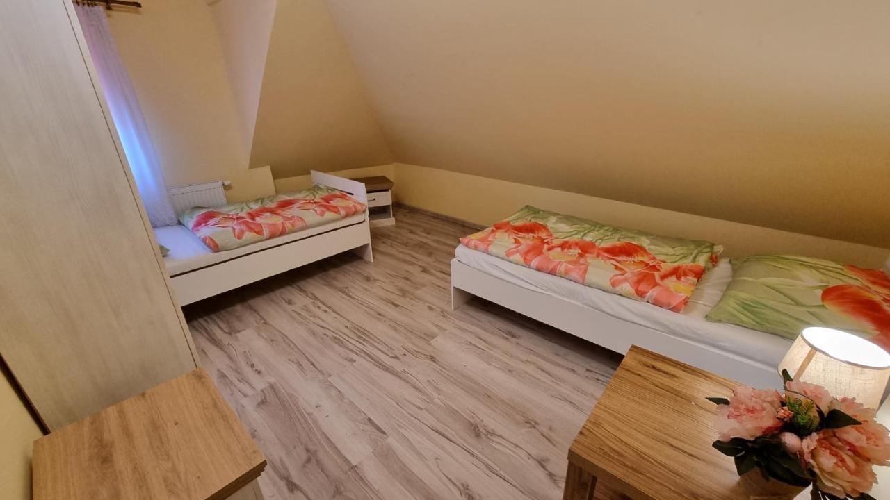 Apartmany Sebastian 普利比利那 外观 照片